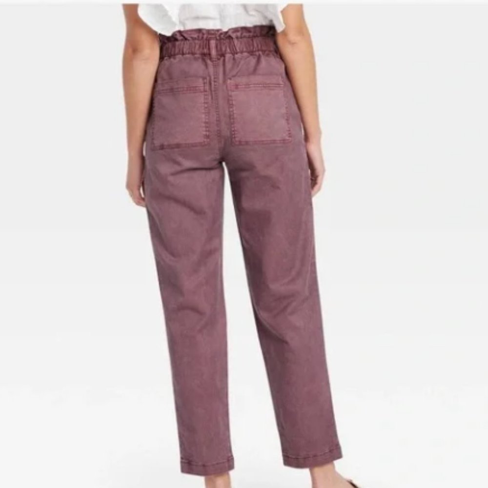 Universal Thread Super-High Rise Paperbag Tapered Jeans Size 18 - Picture 2 of 8